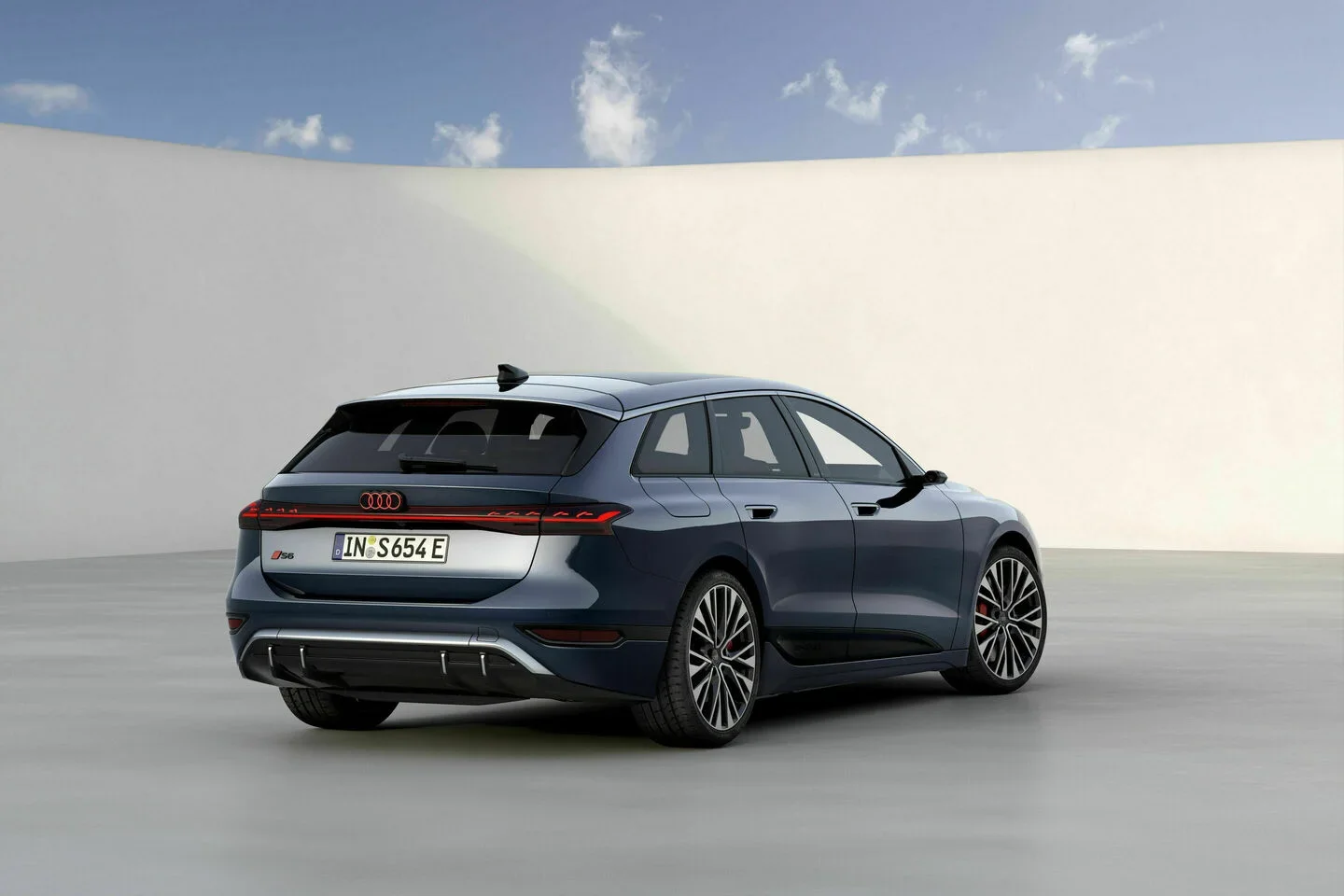 Audi S6