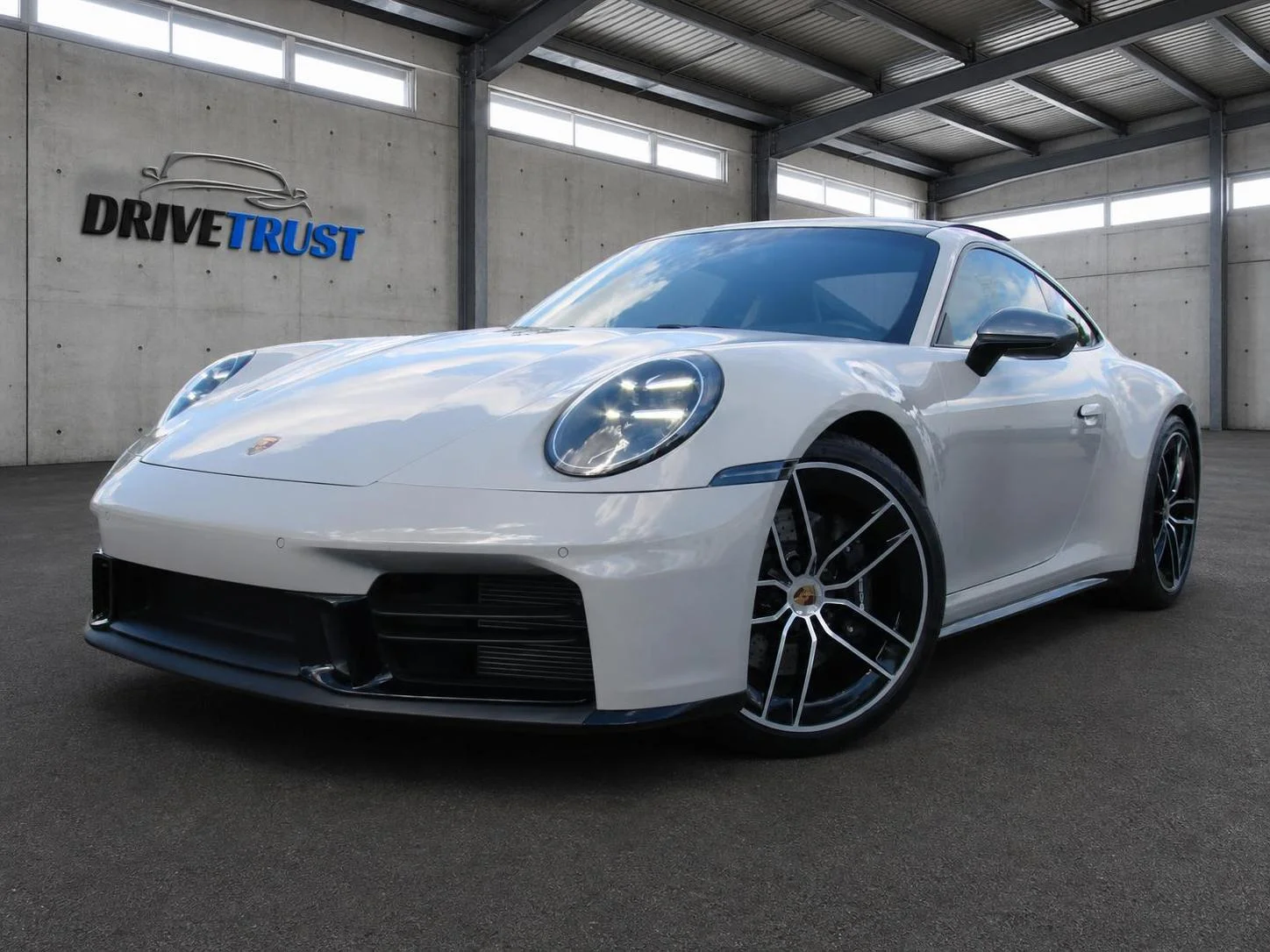 Porsche 992 Carrera T importée